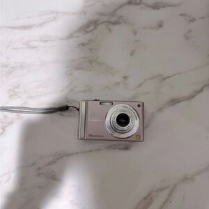 Panasonic Lumix DMC-FS20 - Digital camera